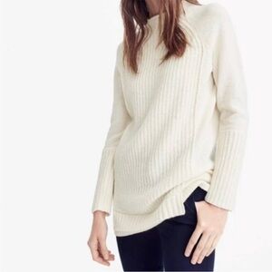 J. Crew White Ivory 100% Wool Knit Mock Neck Turtleneck Size Small Casual